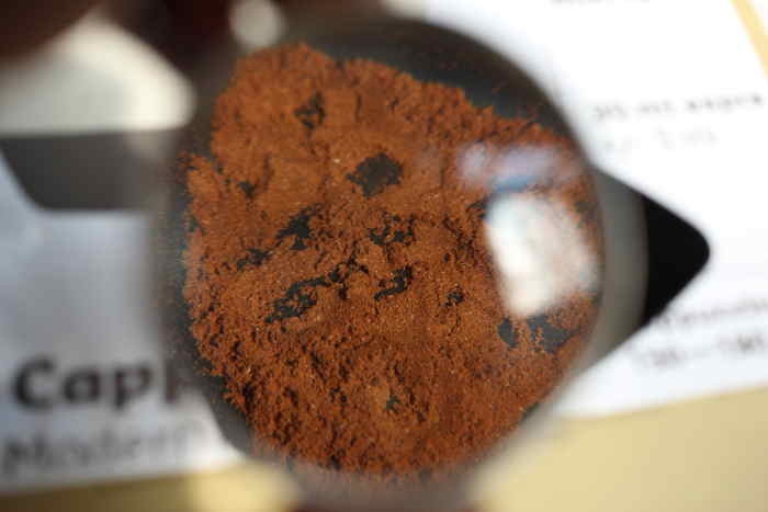 kavovy prach bimodalne mletie test baristicka pomocka dolezita na kavu